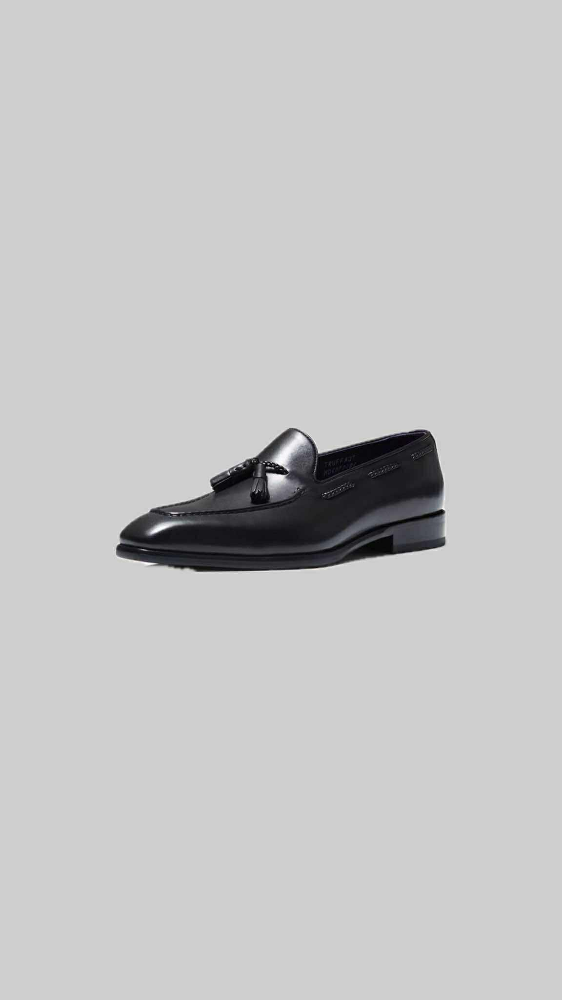 Black Tassel Loafers – Understated Elegance for Every Step