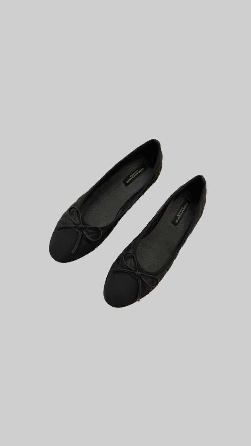 Two-Tone Ballet Flats