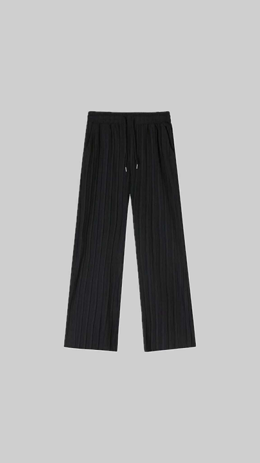 "Pleated Lounge Trousers – Effortless Style & Summer Comfort"
