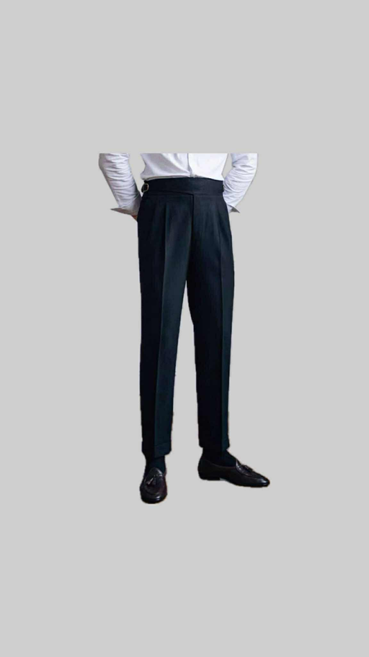 High-Waisted Pleated Trousers – Vintage Charm with a Modern Fit
